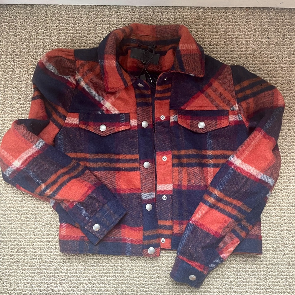 Cropped, lined flanell jacket